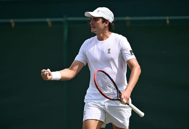 更是冲击队 更是冲击队