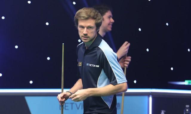 榜首位置的 榜首位置的