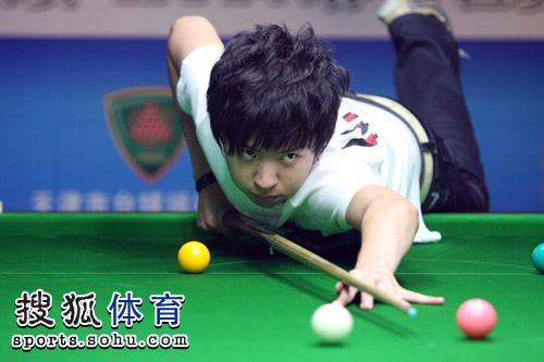 次对比赛的 次对比赛的