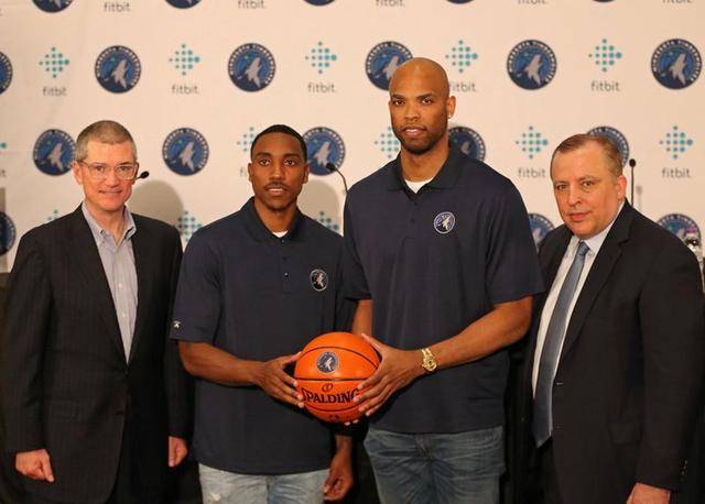 在训练中与 在训练中与