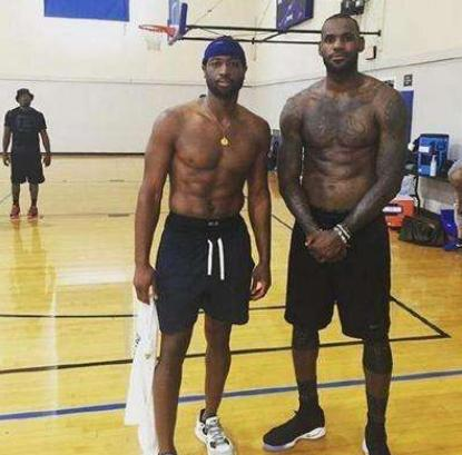 战术潮流 战术潮流